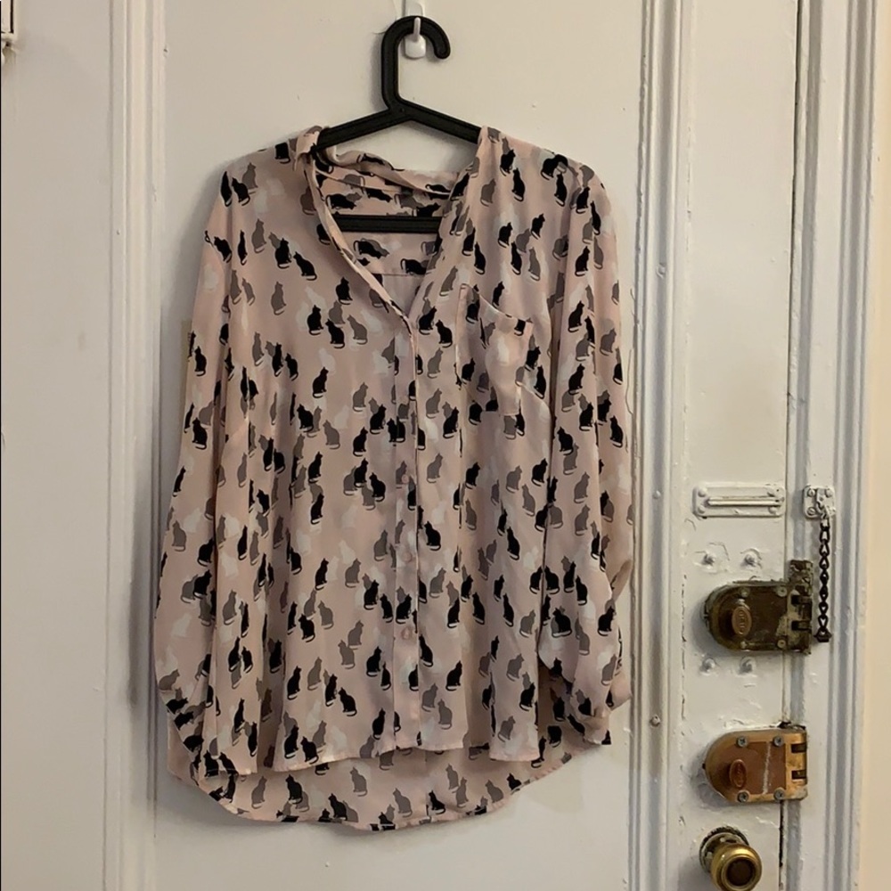 The Limited - cute pink cat blouse - EUC size XL